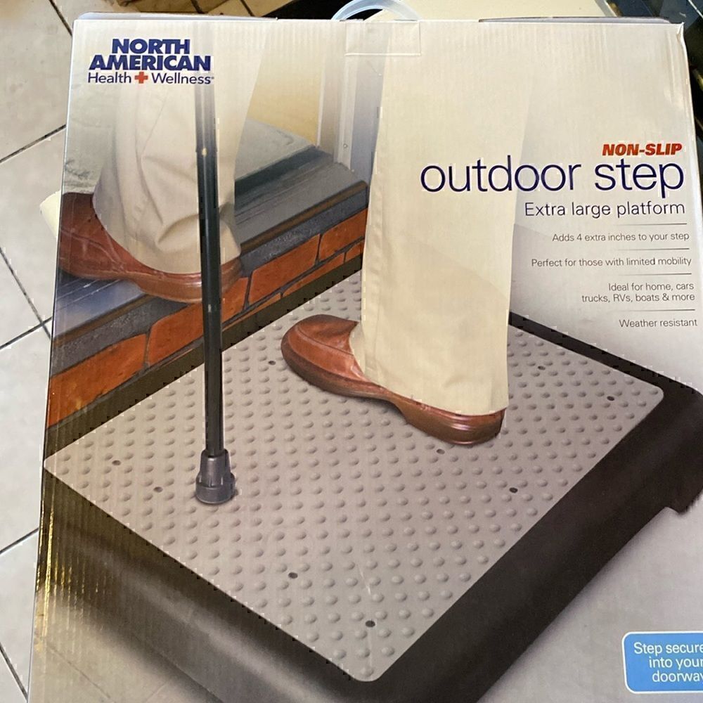 Nonslip outdoor Stepp extra large platform